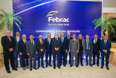 Avelino Lombardi é empossado presidente da Febrac
